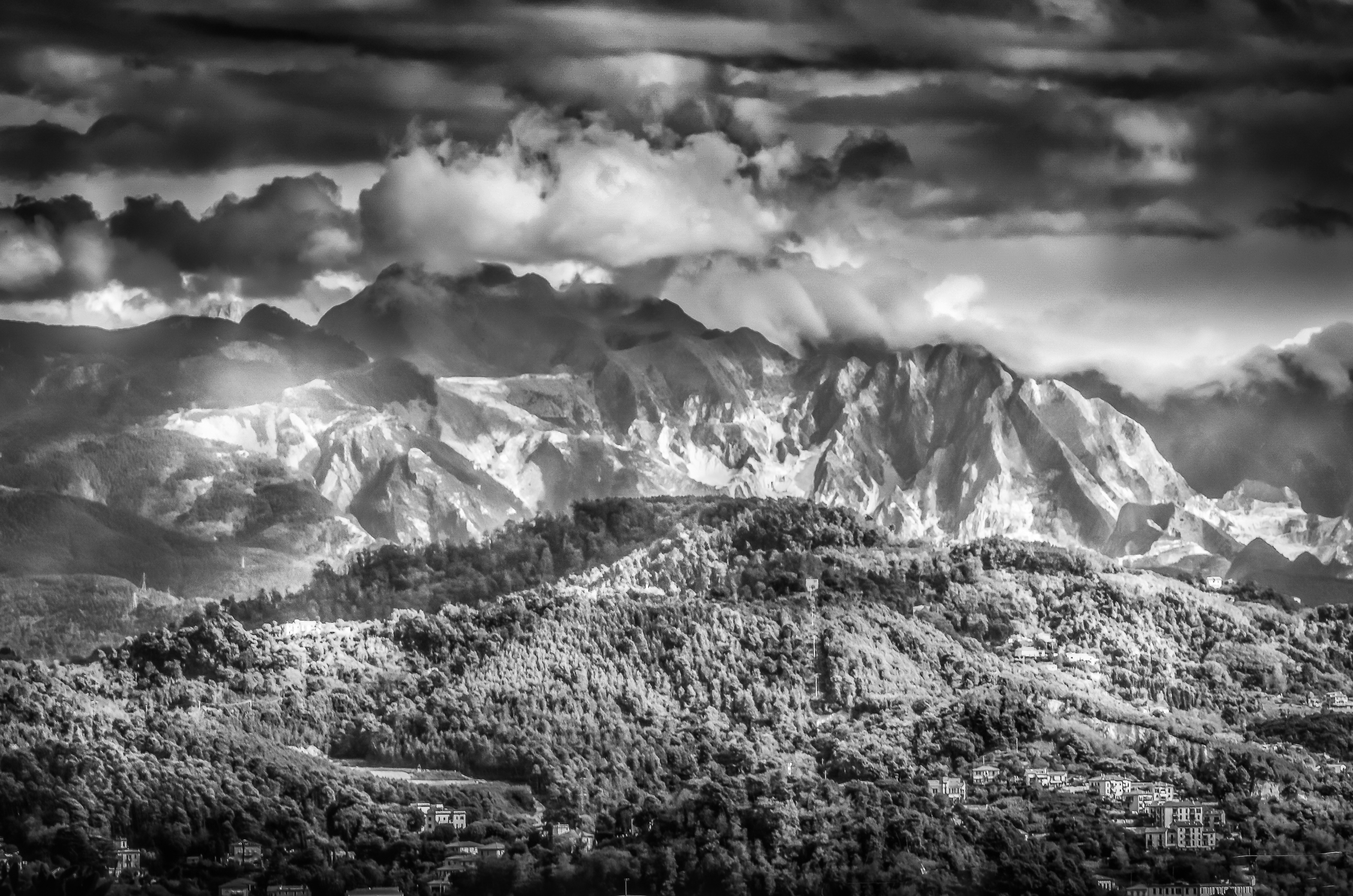 Debbie Bretag - Dreamland Heights