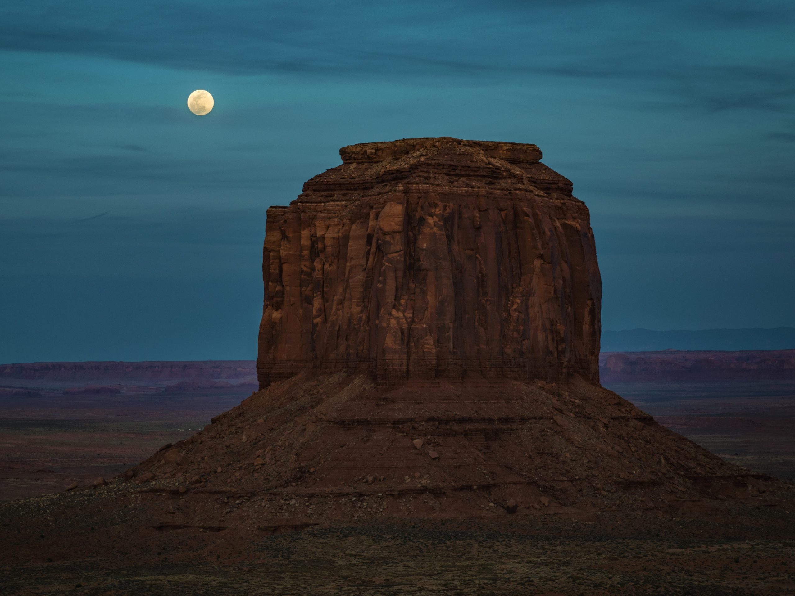 Mark Peschke - Howling at the Moon