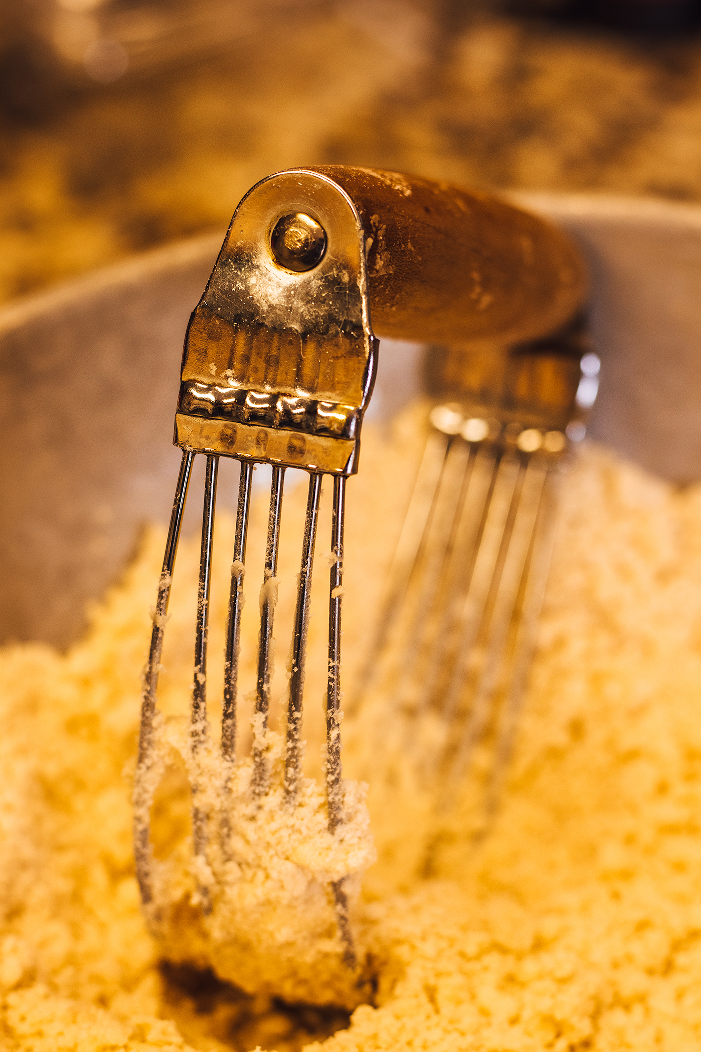 Sandy Ott - Making Pie Crust