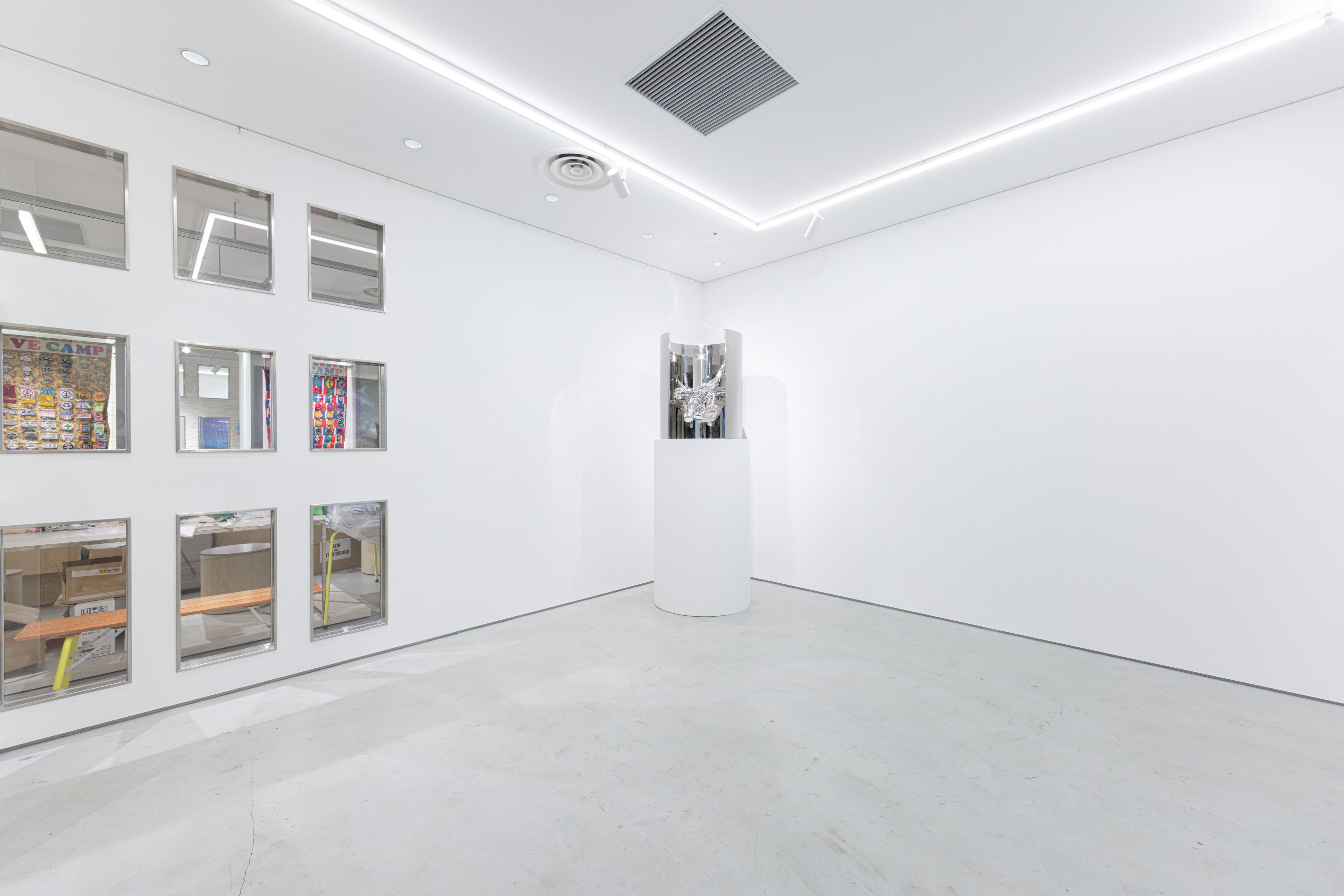 NANZUKA - Contemporary Art Gallery