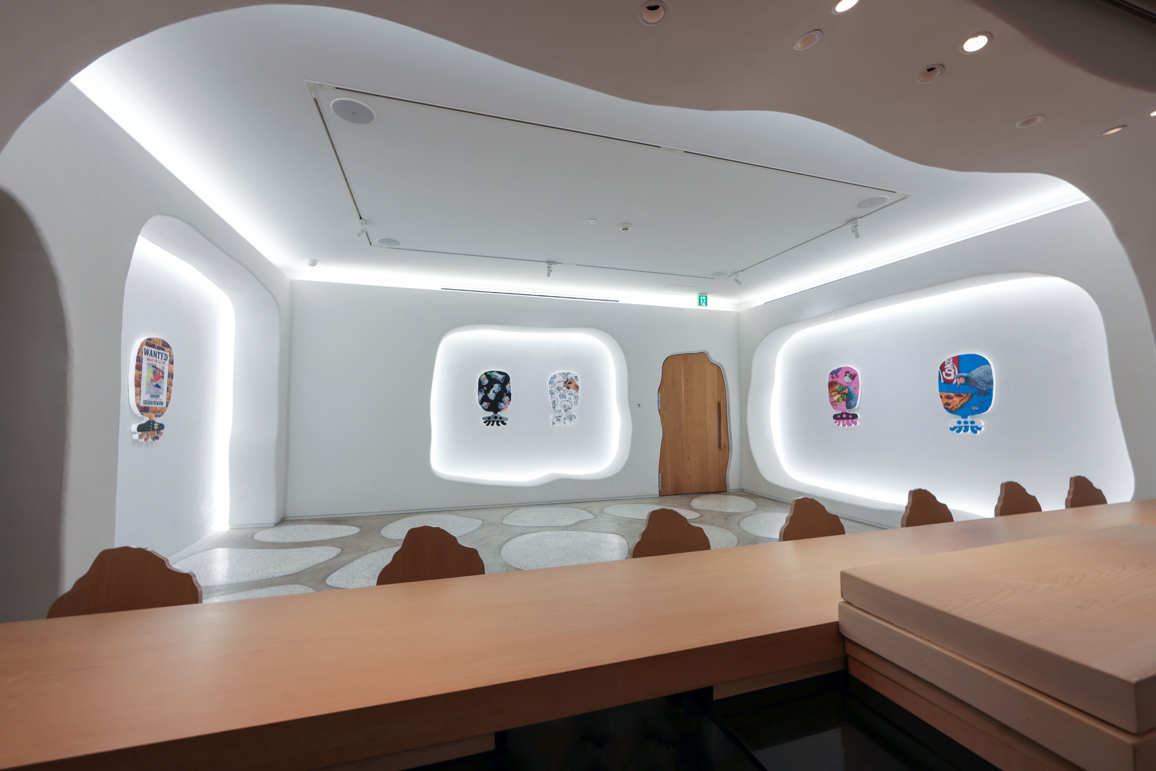 NANZUKA - Contemporary Art Gallery