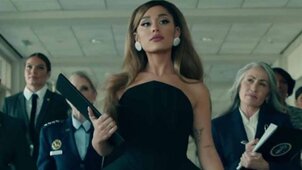 Ariana Grande páros lábbal szállt bele a bulvársajtóba, kiosztott mindenkit, aki a magánéletén csámcsog