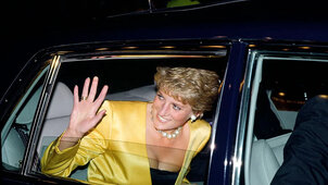 Előkerült Diana hercegnő első munkaszerződése, döbbenetes összegért bocsátják árverésre