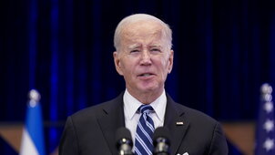 Biden levelet küldött a demokrata vezetőknek, amelyben közölte: eszében sincs félreállni