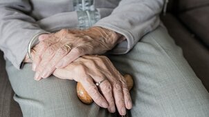 Nagy a baj, egyre romlik a magyar nyugdíjasok egészsége