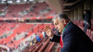 Zelenszkij begorombult: Orbán Viktorral találkozott volna a volt ukrán elnök, úgyhogy inkább nem engedték ki az országból