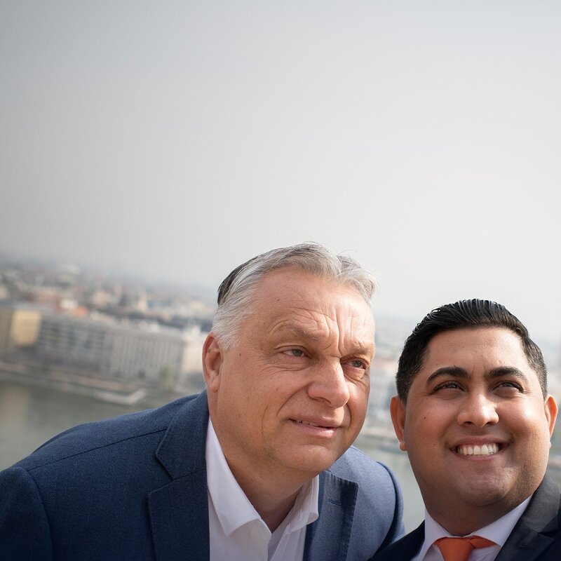 Nem ma kezdődött Orbán Viktor és Kis Grófo barátsága