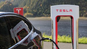 Ha minden vágya egy Tesla, akkor most nagyon jó hírünk van