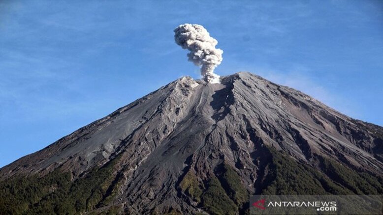 Erupsi Gunung Semeru Begini Himbauan Dari Bpbd Lumajang Narasi Tv