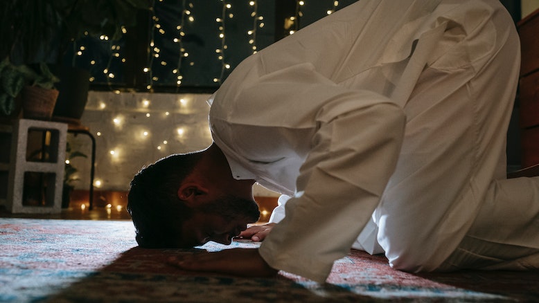 Lafal Doa Setelah Sholat Tahajud Lengkap Dengan Bahasa Arab Latin