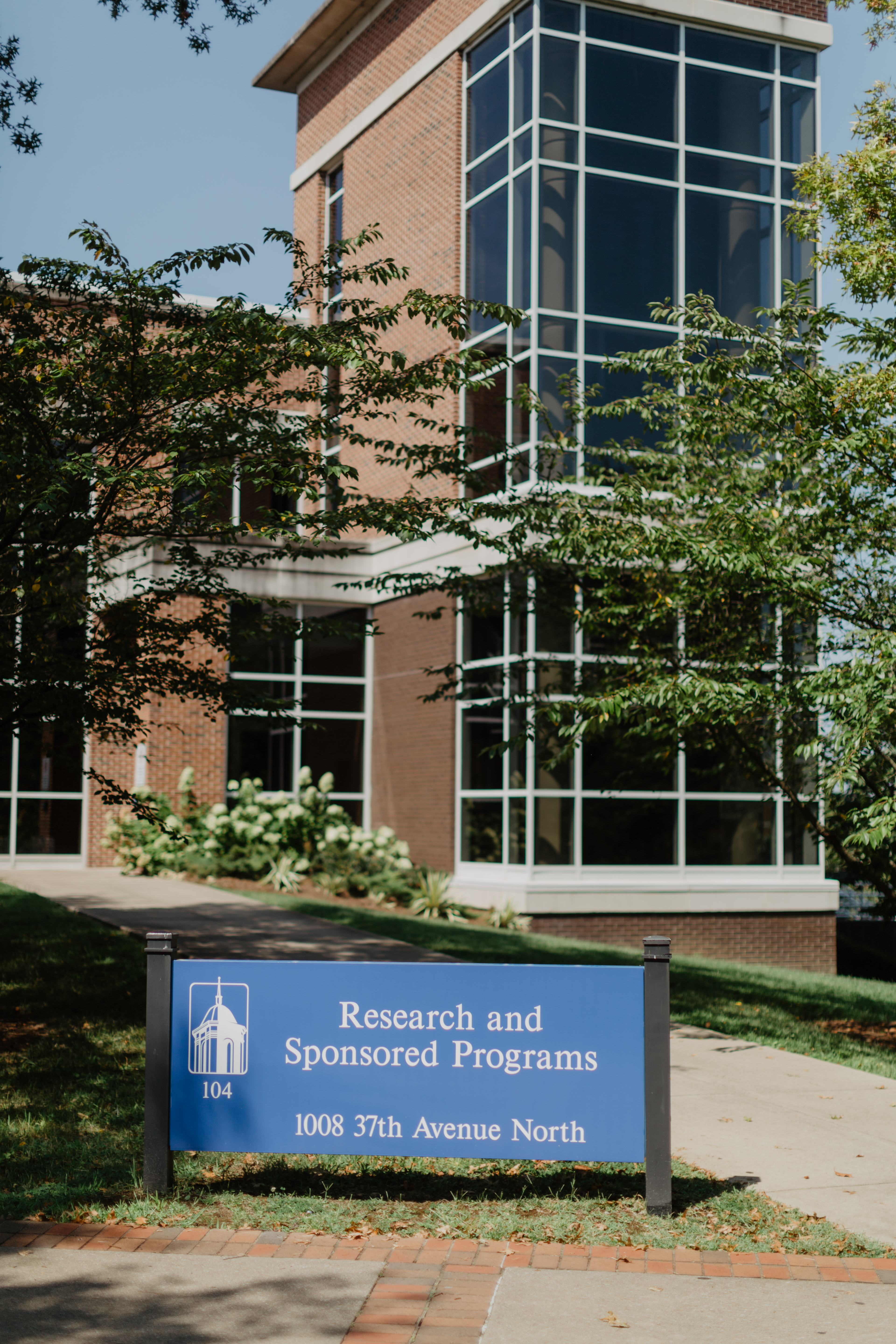 The Research and Sponsored Programs Building, 2019. Image courtesy of Sydney Whitten.