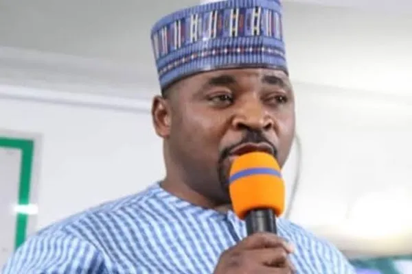 'My children US, UK citizens' - MC Oluomo slams Nigerians mocking his 'poor English'