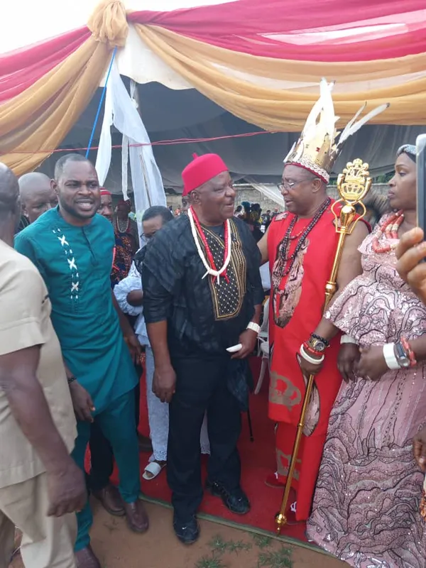 Enugu Govt presents staff of office to Igwe Aloysius Ogbonna of Ogugu community