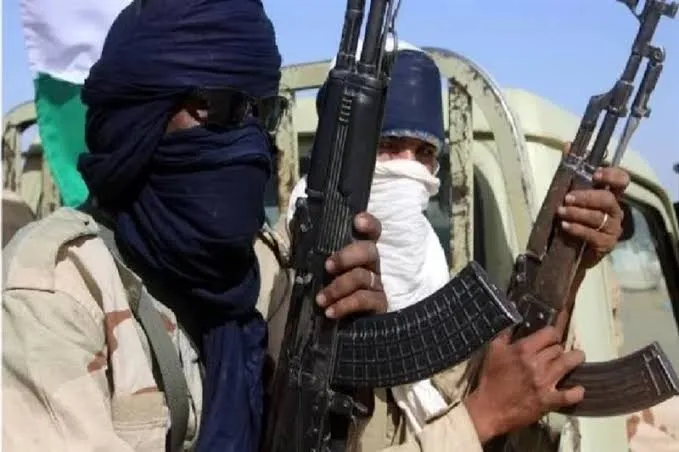 BREAKING: Gunmen kill driver, abduct all passengers in Benue-Abuja Road