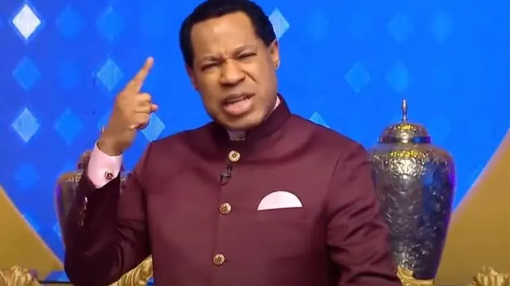Salt intake: Don’t obey Pastor Oyakhilome - FG warns Nigerians