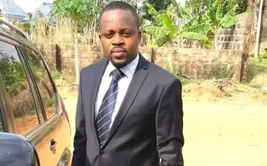 VIDEO: Tension as gunmen murder Anambra lawyer, client