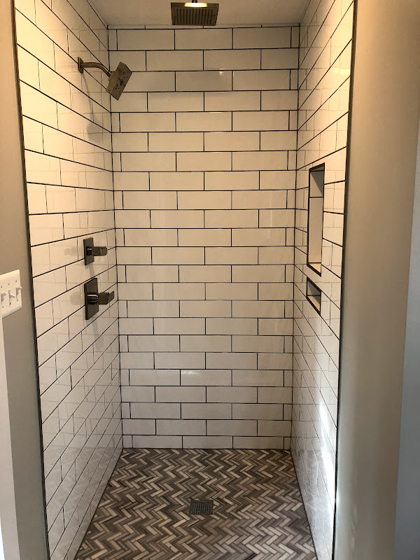 Mancia Construction LLC / Bathroom Remodel & Handyman Services