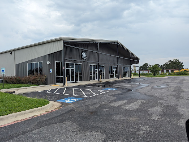 Flooring & Tile World, Inc.