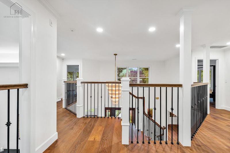 RH Design & Construction