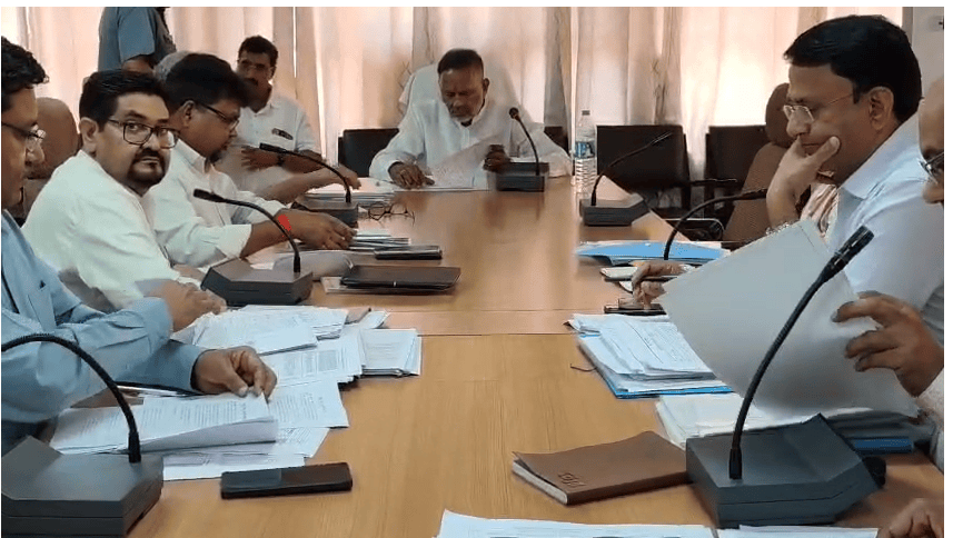 ऊर्जा मंत्री नागर ने ली विद्युत विभाग की संभागीय समीक्षा बैठक