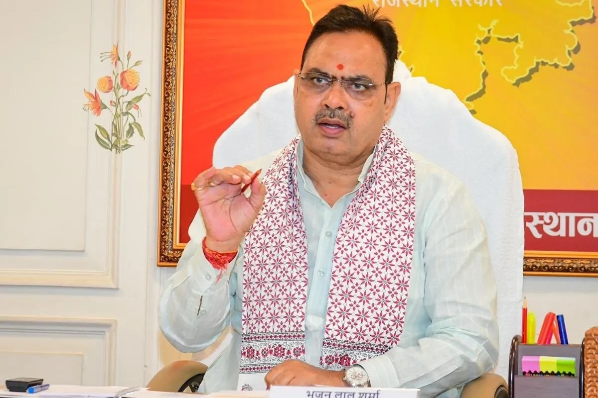 मुख्यमंत्री भजनलाल शर्मा आये  एक्शन मोड  में  1 IAS सहित 103 अधिकारी निलंबित 6 बर्खास्त 