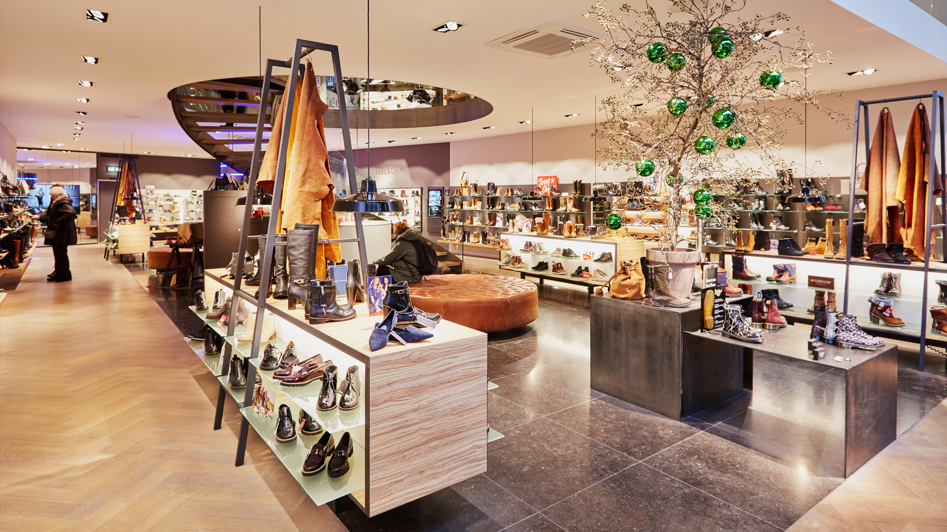 nieuwe winkels voor Nelson Schoenen - Nelson.nl