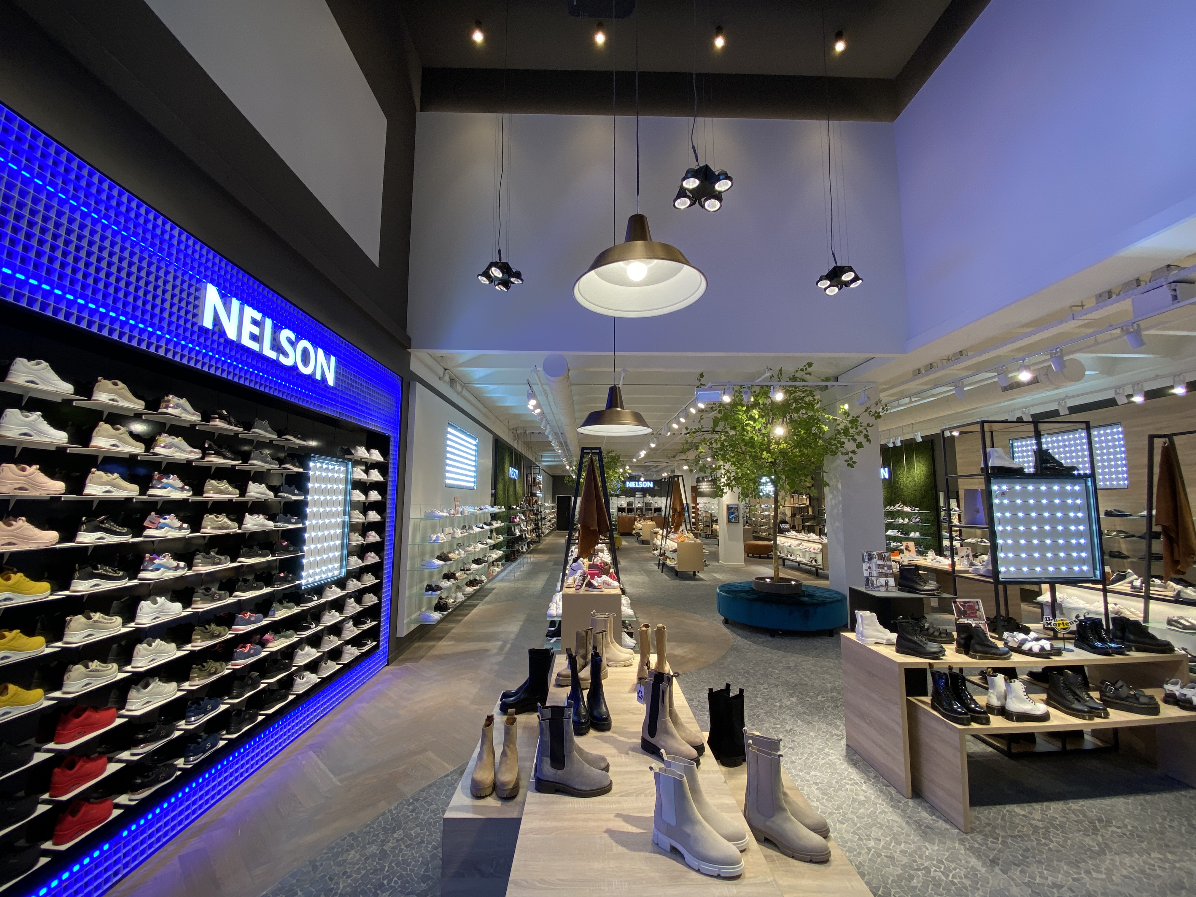 Nelson Schoenen opent Premium Store in Mall of the Netherlands -