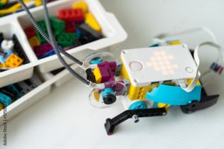 LEGO Lab
