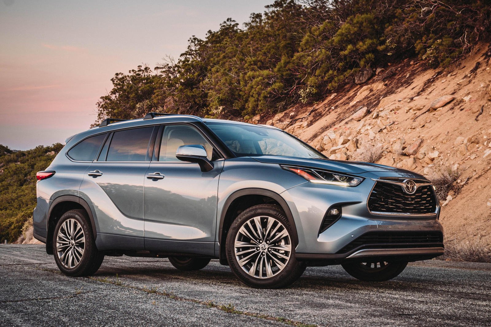 How to Find Toyota Highlanders for Sale at Affordable Prices