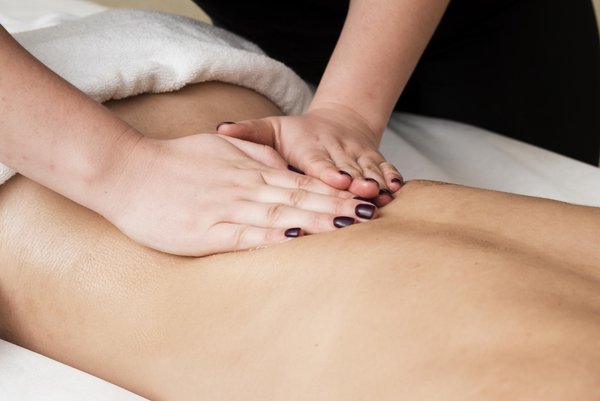 Exploring the Benefits of In-House Massage Services – A Complete Guide to Home Wellness
