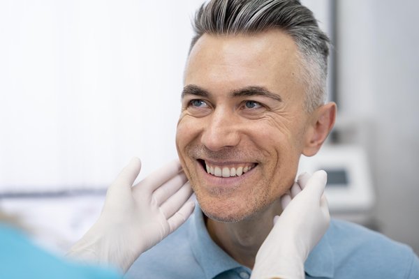 A Quick Guide to Dental Implants