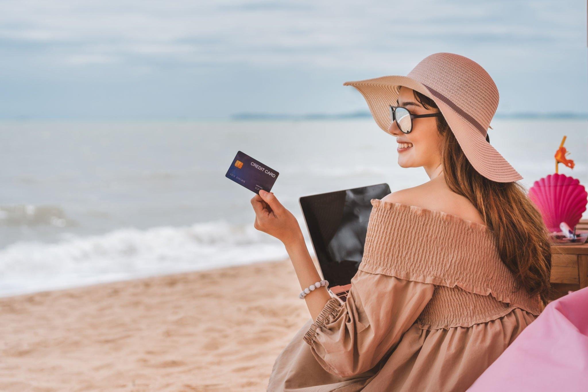 Check Out the Top Travel Credit Cards for Earning Rewards and Saving Money