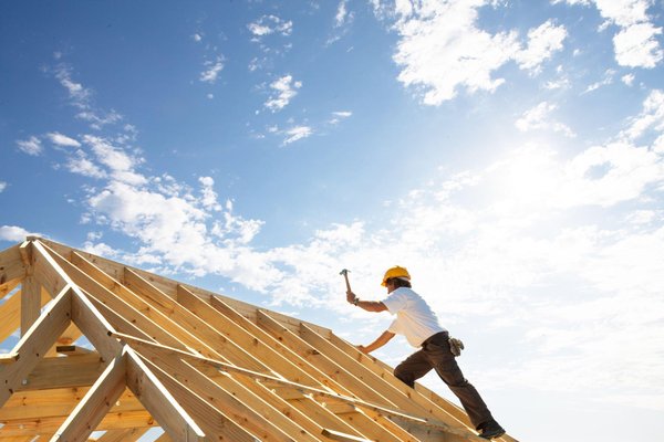 Learn about roofing roles: opportunities and what to expect