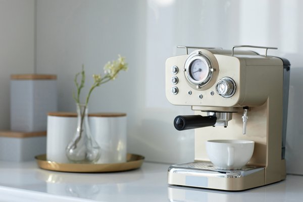 Tipps für den Kauf einer Kaffeemaschine auf Rechnung trotz Schufa