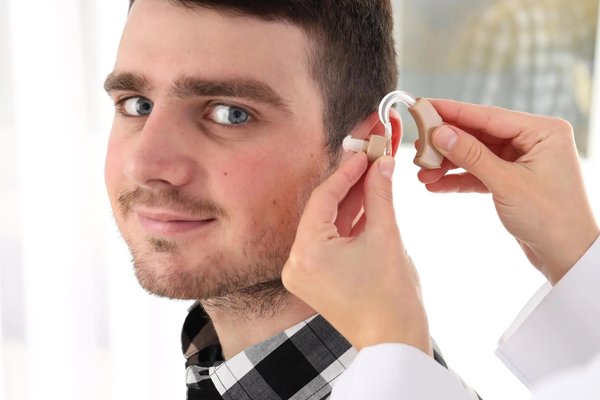 Getting Fitted: What to Expect at Your Hearing Aid Appointment