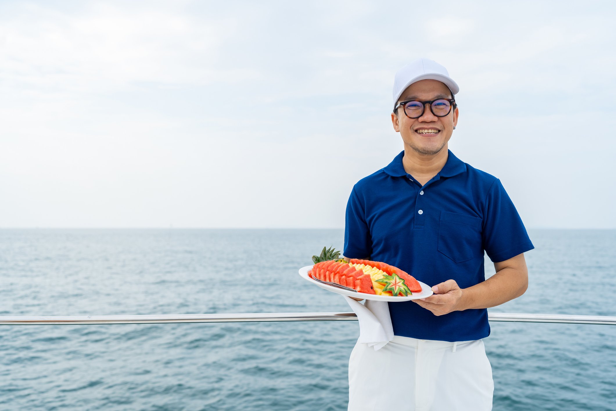 Trabajar en Cruceros: Oportunidades Laborales para Colombianos en Alta Mar