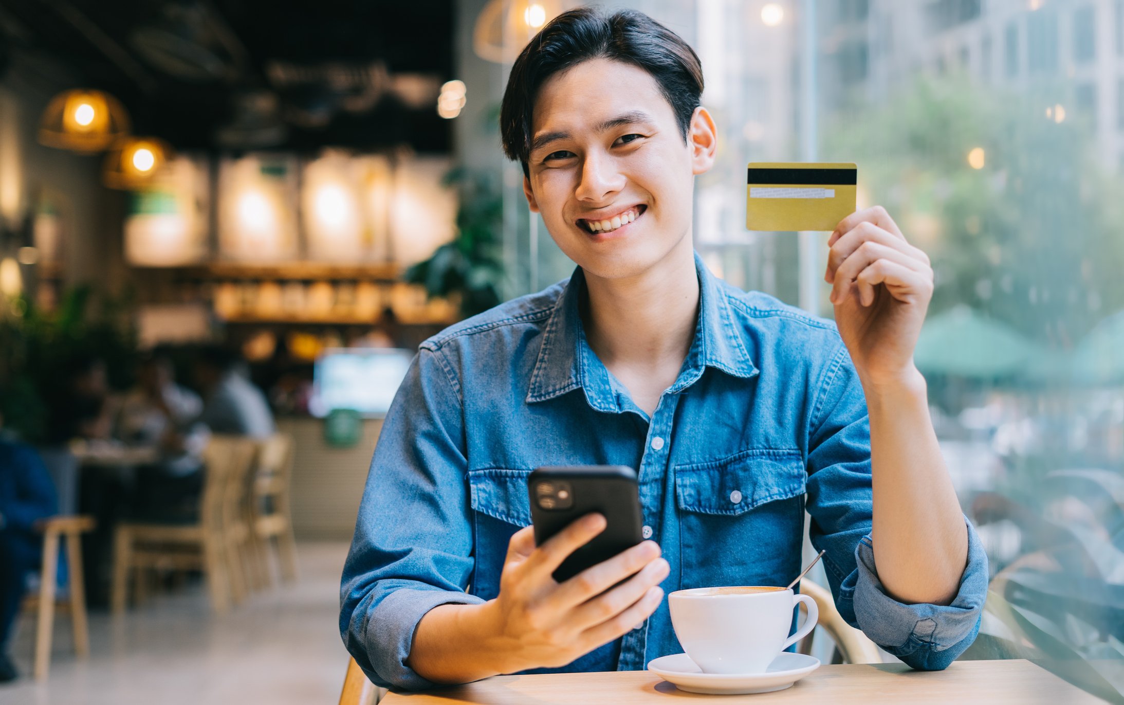 アメリカン・エキスプレス クレジットカード: 信頼と特典のあるカード