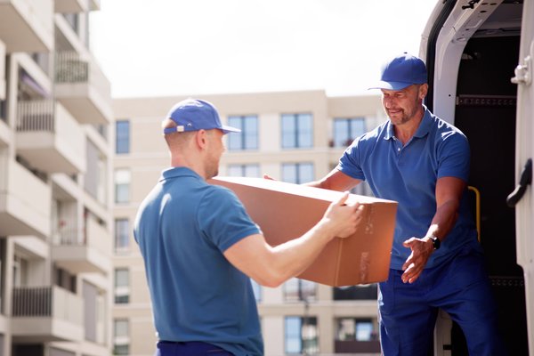 Explora Oportunidades de Empleo en el Sector de Mudanzas