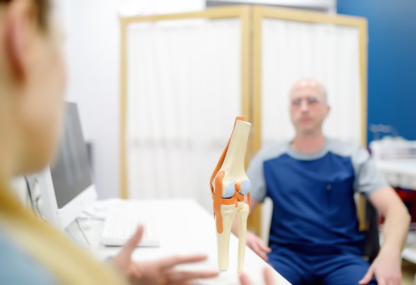 Questions to Ask Before Your Knee Surgery: A Helpful Guide
