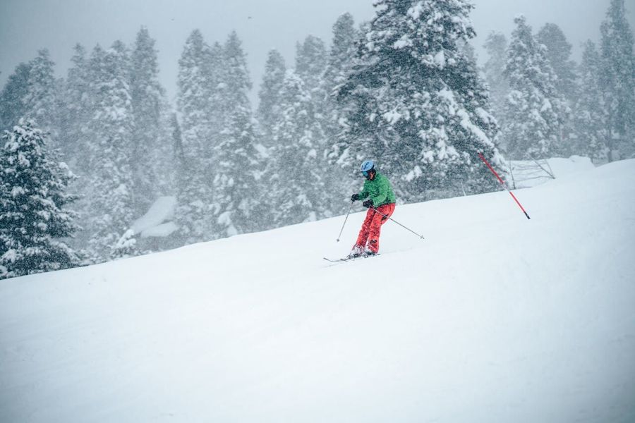 Skiing at Kufri