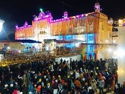 Attend Hola Mohalla Festival