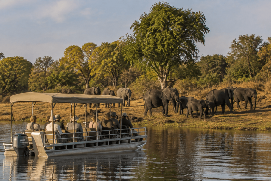 Chobe National Park (Serondela / Riverfront Sector)