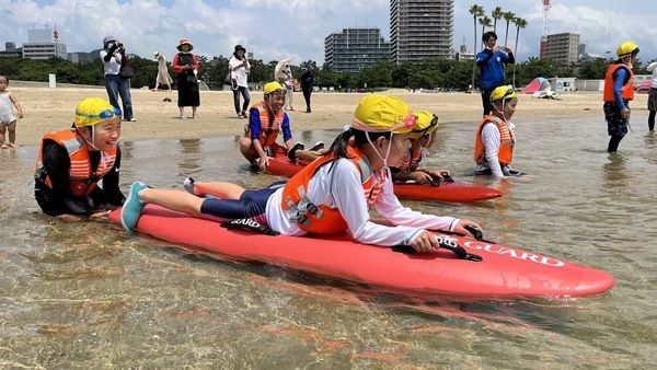 須磨海水浴場でライフセーバーのお仕事をしよう！