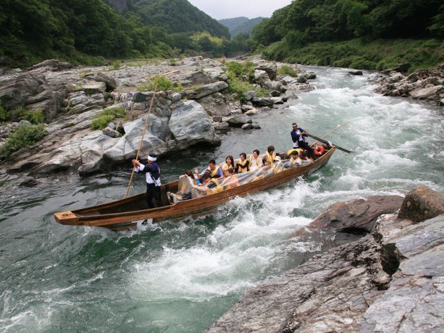 日帰り涼体験「長瀞ラインくだり」＆川越スイーツ食べ歩きバスツアー