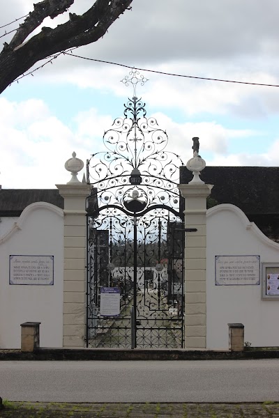 Cemitério de Avelãs de Cima 4