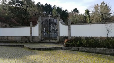 Cemitério de Cabreiros 2