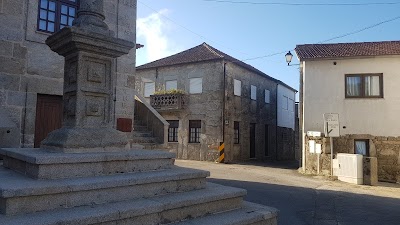 Cemitério de Couto de Esteves 4