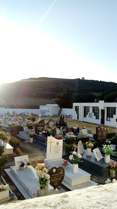 Cemitério de Frielas 2