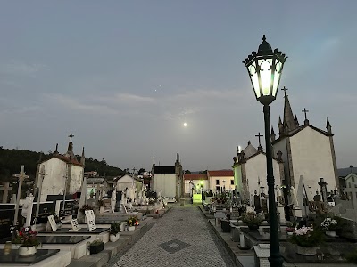 Cemitério de Macieira de Cambra 2