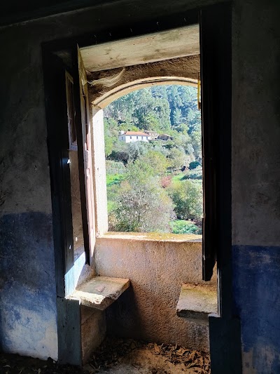 Cemitério de Mosteirinho 3